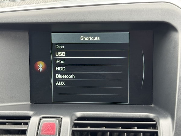 Used Volvo XC60 2015 for sale - 75727384: Photo 36