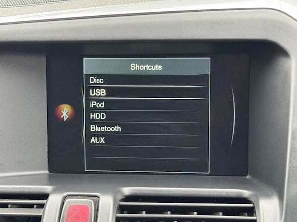 Used Volvo XC60 2015 for sale - 75727384: Photo 37