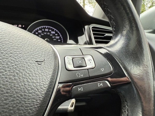 Used Volkswagen Golf 2016 for sale - 75685257: Photo 35