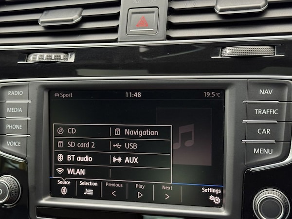 Used Volkswagen Golf 2016 for sale - 75685257: Photo 46