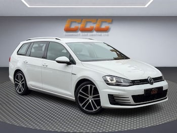 Volkswagen - Golf