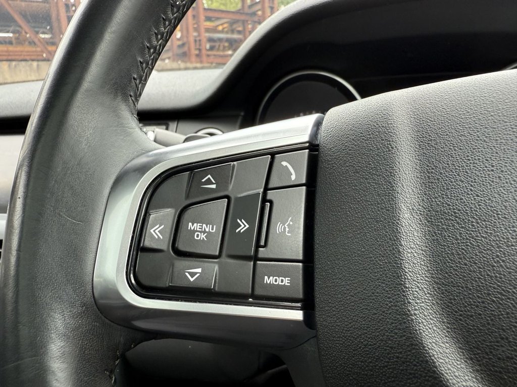 Used Land Rover Discovery Sport 2016 for sale - 76190802: Photo 30