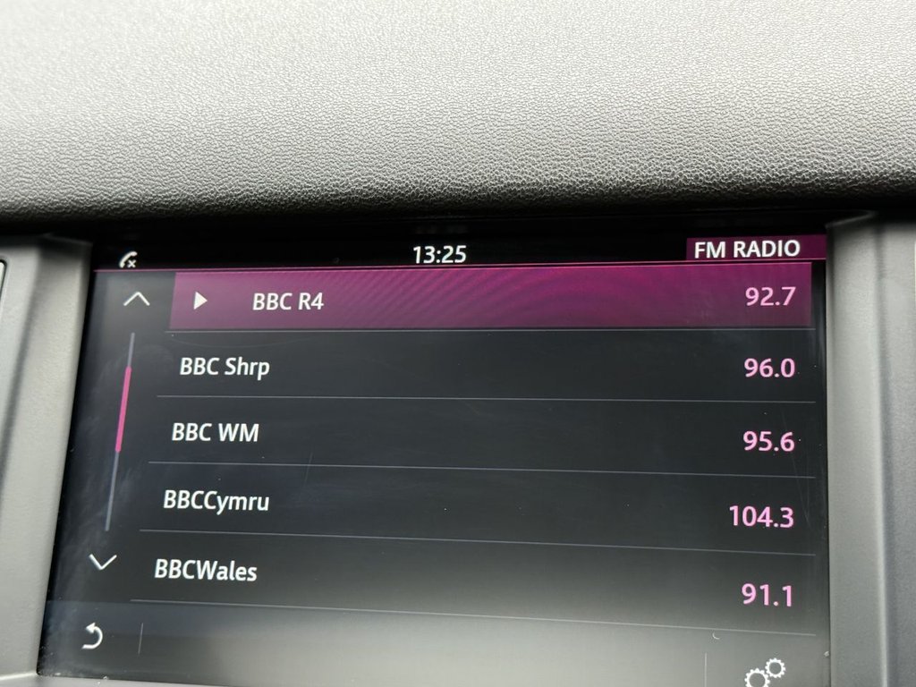 Used Land Rover Discovery Sport 2016 for sale - 76190802: Photo 39