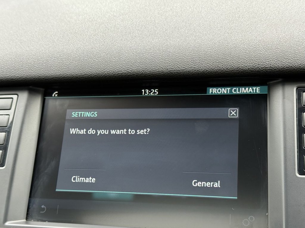 Used Land Rover Discovery Sport 2016 for sale - 76190802: Photo 43