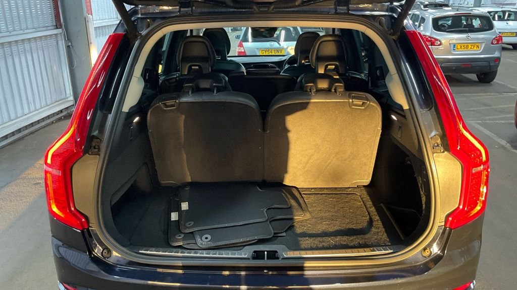 Used Volvo XC90 2017 for sale - 76105952: Photo 17