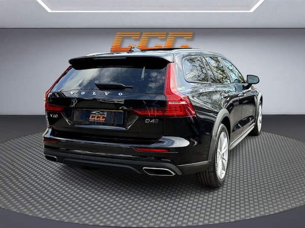 Used Volvo V60 Cross Country 2019 for sale - 76029283: Photo 21