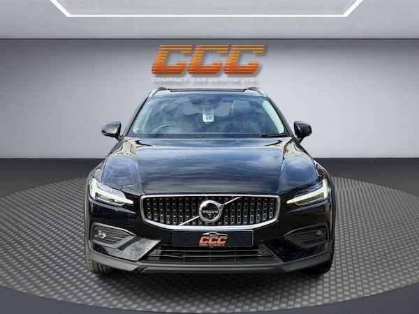 Used Volvo V60 Cross Country 2019 for sale - 76029283: Photo 24
