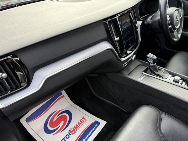 Used Volvo V60 Cross Country 2019 for sale - 76029283: Photo 27