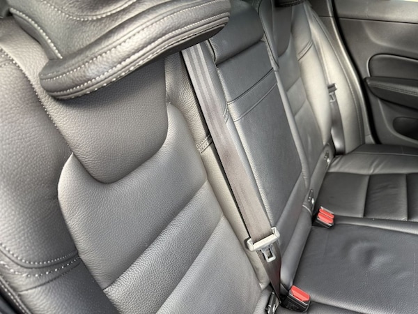 Used Volvo V60 Cross Country 2019 for sale - 76029283: Photo 30