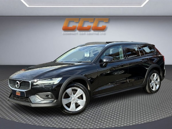 Used Volvo V60 Cross Country 2019 for sale - 76029283: Photo 3