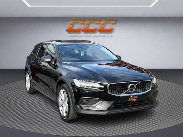 Used Volvo V60 Cross Country 2019 for sale - 76029283: Photo 5