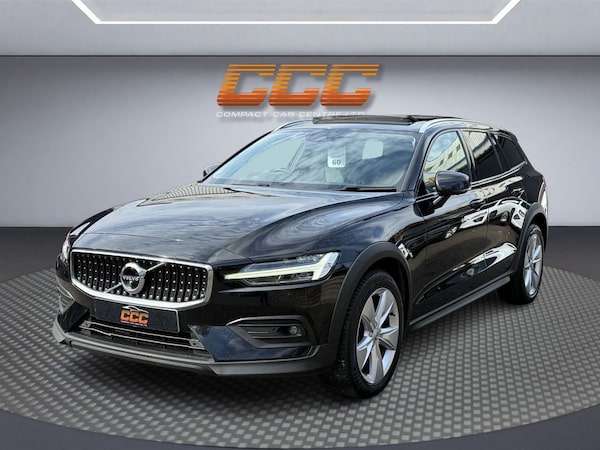 Used Volvo V60 Cross Country 2019 for sale - 76029283: Photo 9