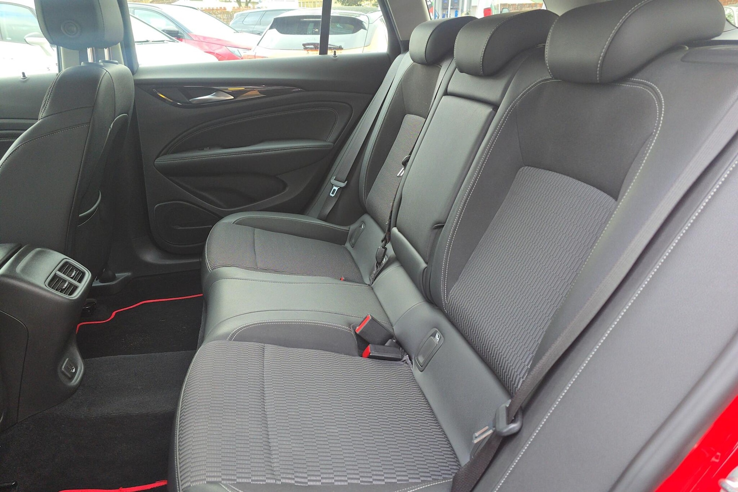 Used Vauxhall Insignia 2018 for sale - 76673630: Photo 14