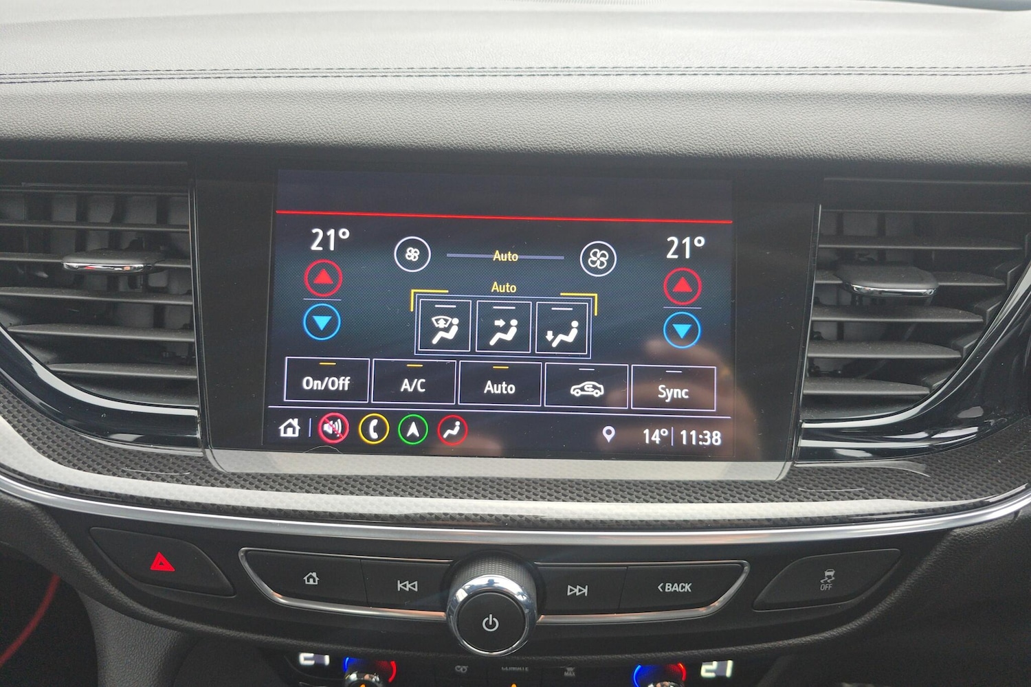 Used Vauxhall Insignia 2018 for sale - 76673630: Photo 24