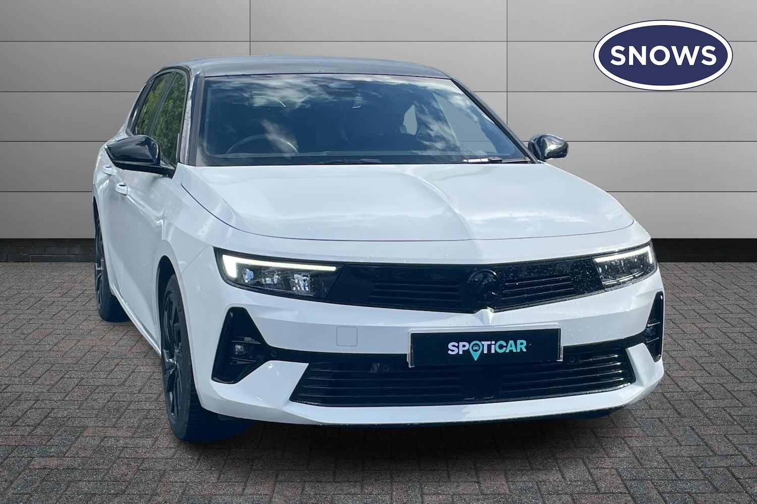 Used Vauxhall Astra 2024 for sale - 76677470: Photo 1