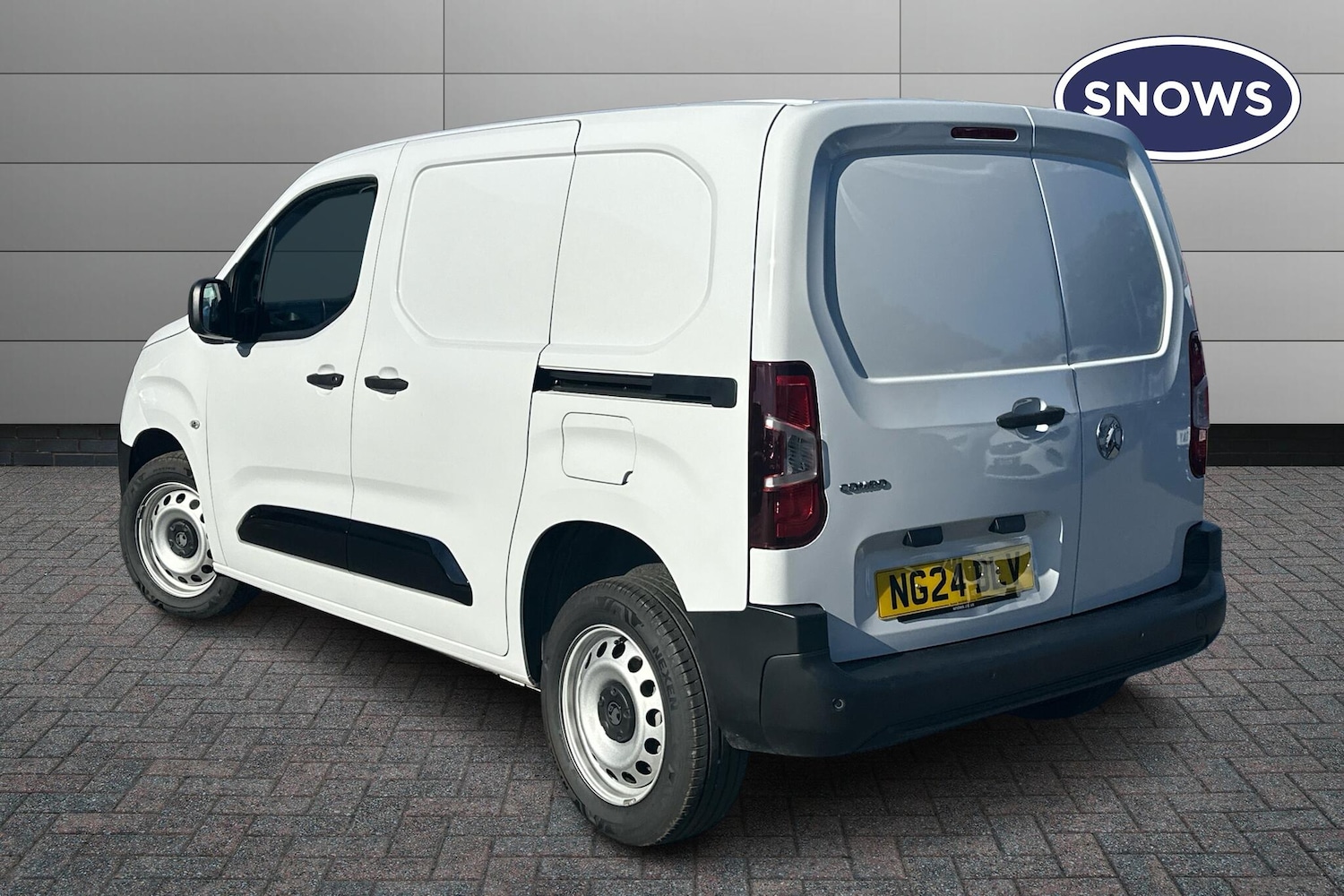 Used Vauxhall Combo 2024 for sale - 77005896: Photo 2