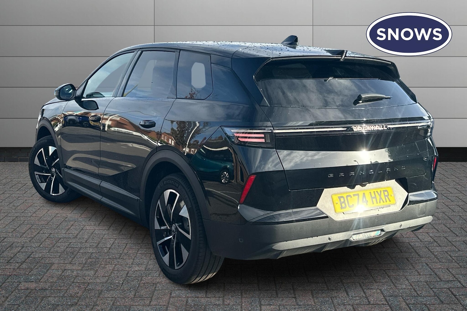 Used Vauxhall Grandland 2025 for sale - 76918894: Photo 2