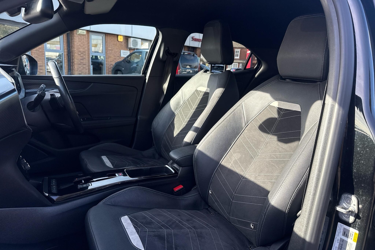 Used Vauxhall Mokka 2023 for sale - 76941257: Photo 13