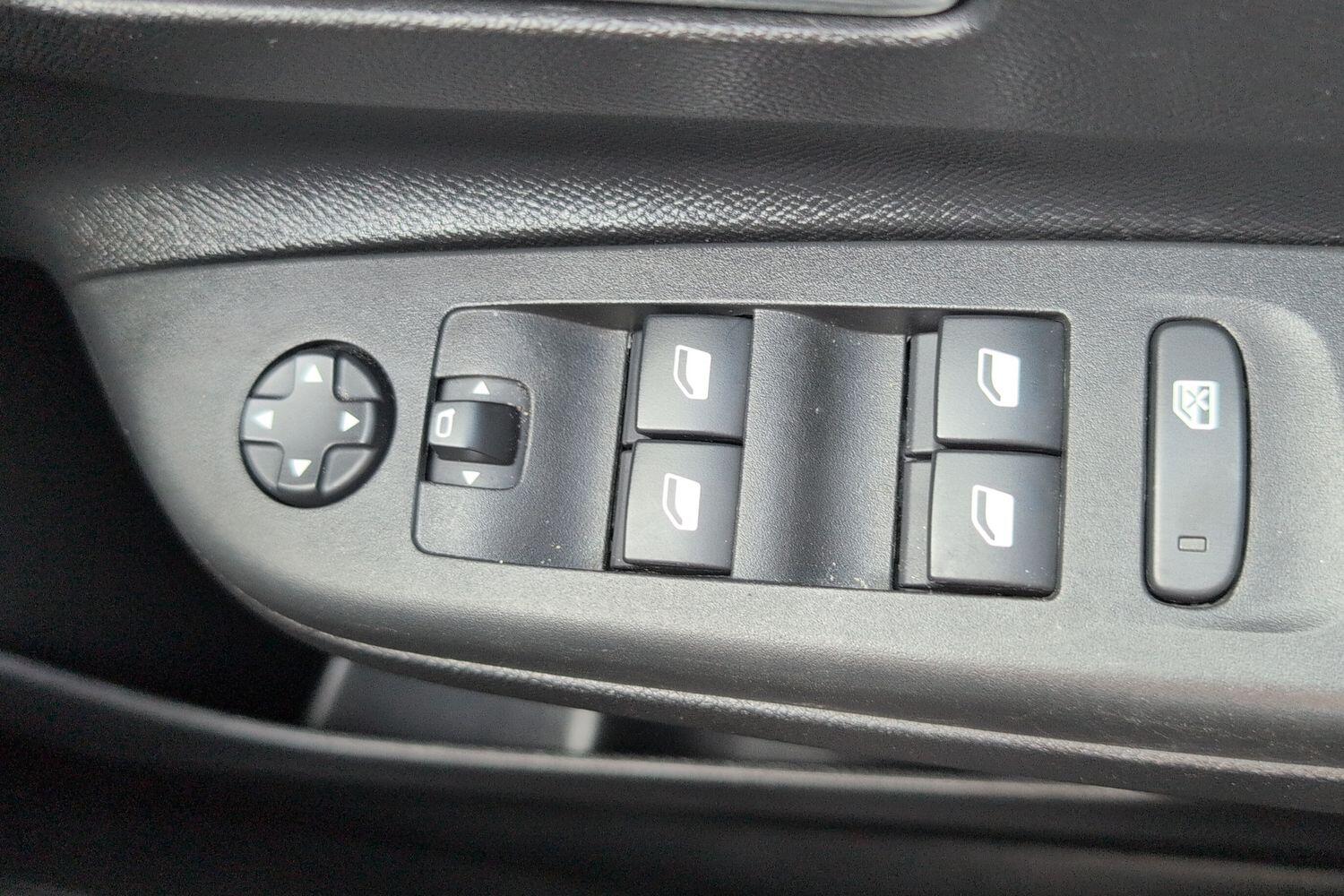 Used Vauxhall Corsa 2023 for sale - 78084799: Photo 18