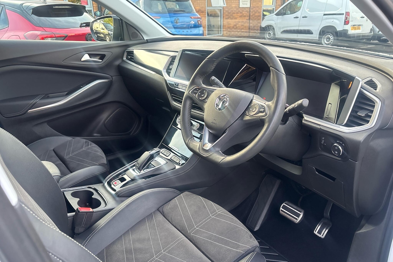 Used Vauxhall Grandland 2023 for sale - 76895272: Photo 10