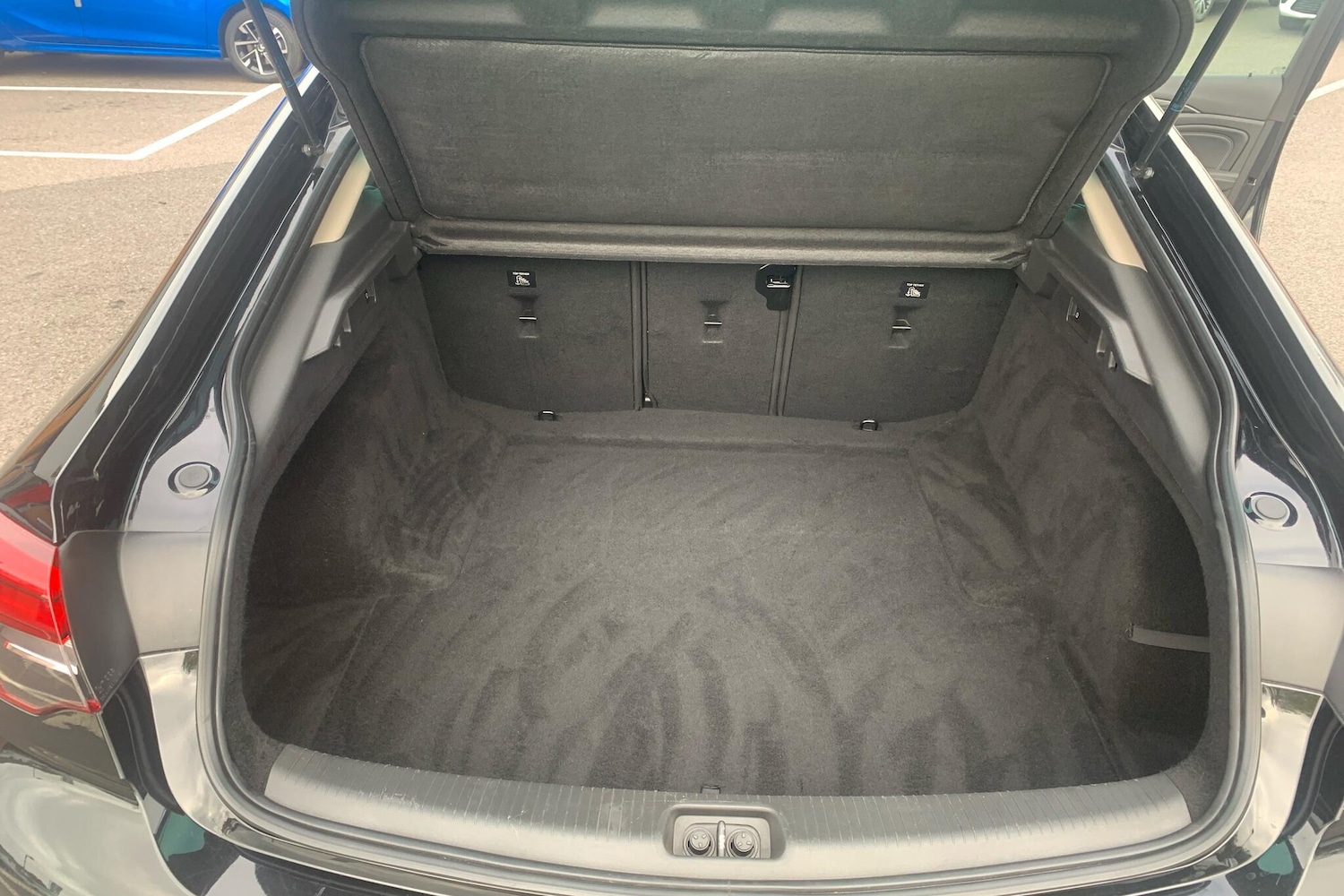 Used Vauxhall Insignia 2018 for sale - 76673702: Photo 15