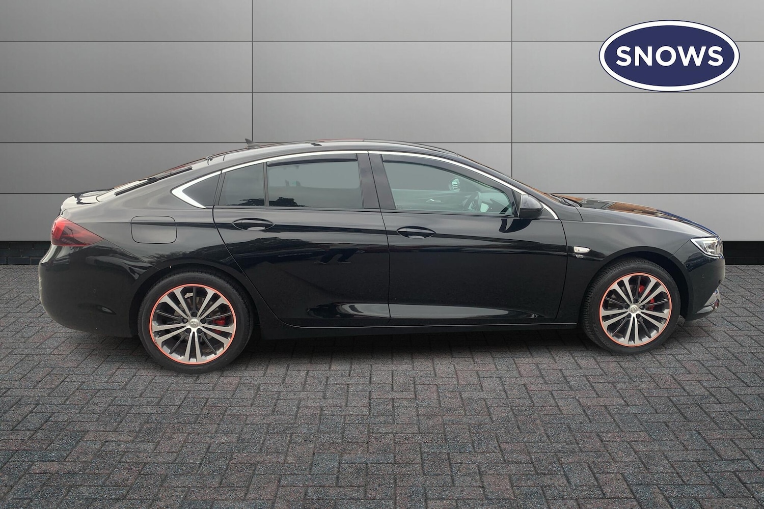 Used Vauxhall Insignia 2018 for sale - 76673702: Photo 5
