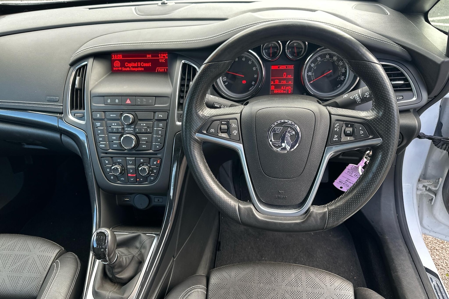 Used Vauxhall Cascada 2017 for sale - 76673462: Photo 11