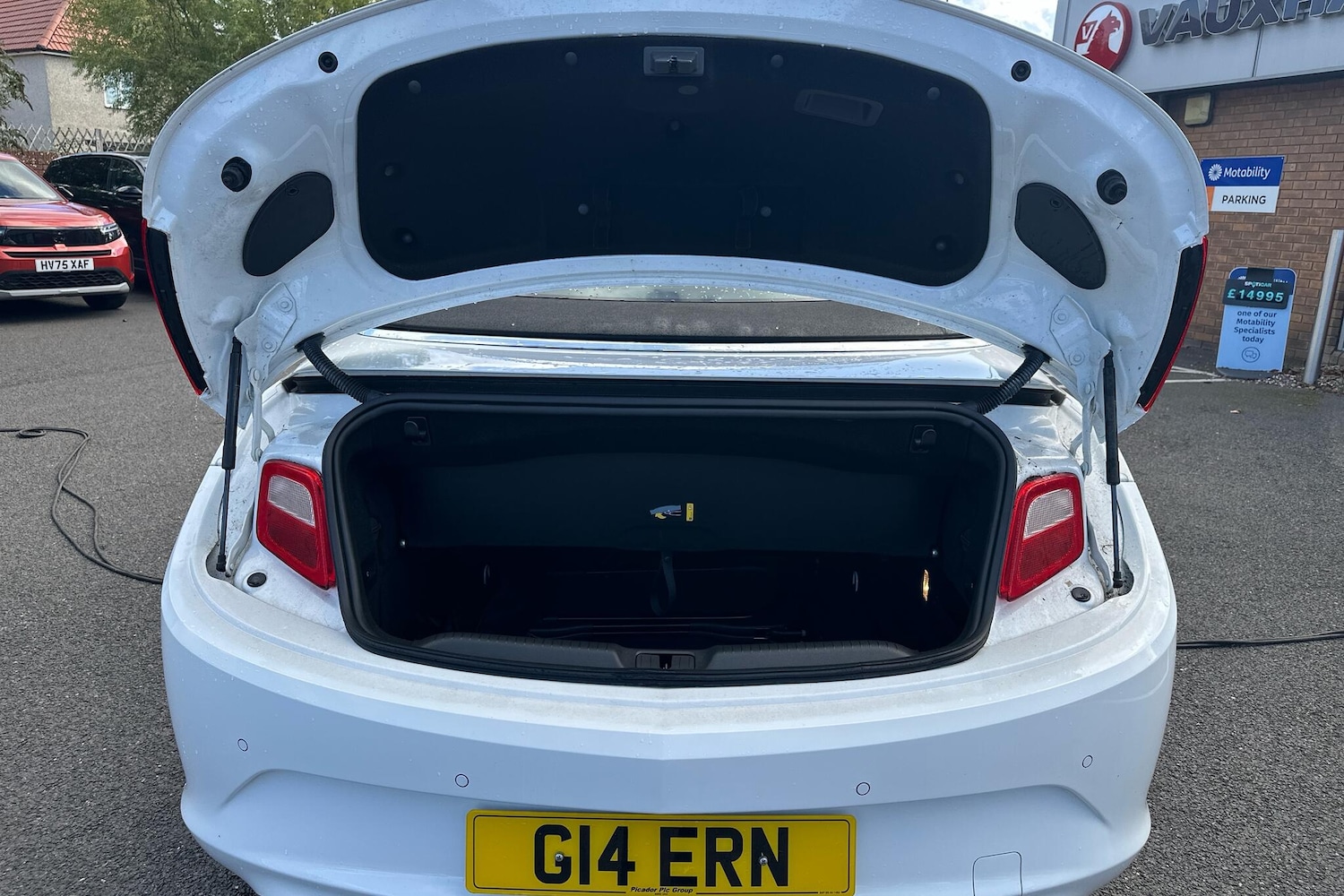 Used Vauxhall Cascada 2017 for sale - 76673462: Photo 15