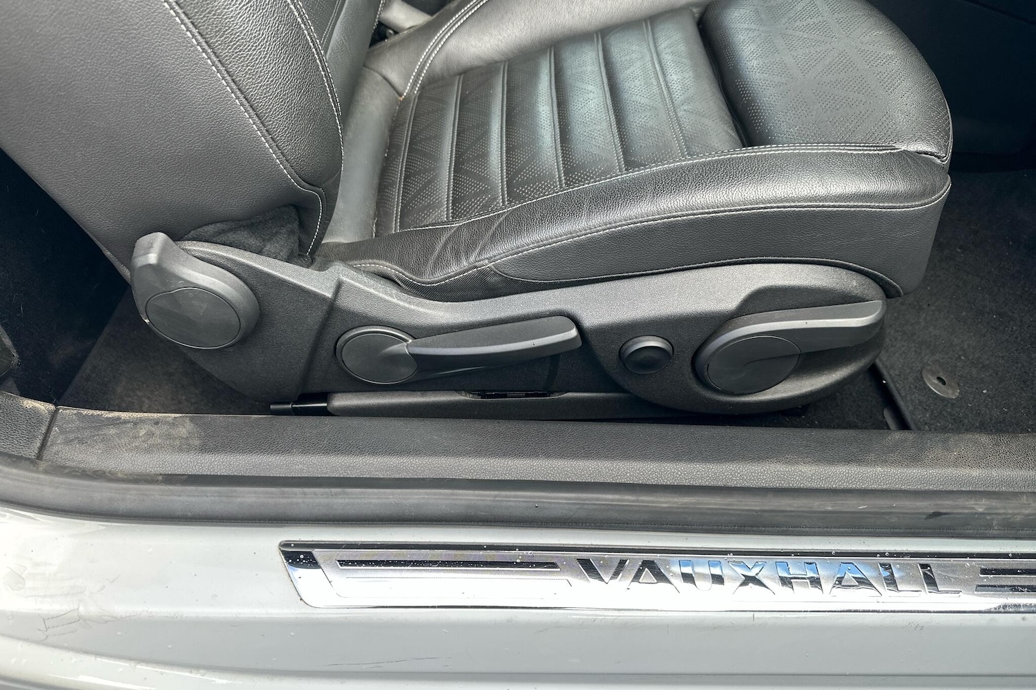 Used Vauxhall Cascada 2017 for sale - 76673462: Photo 18