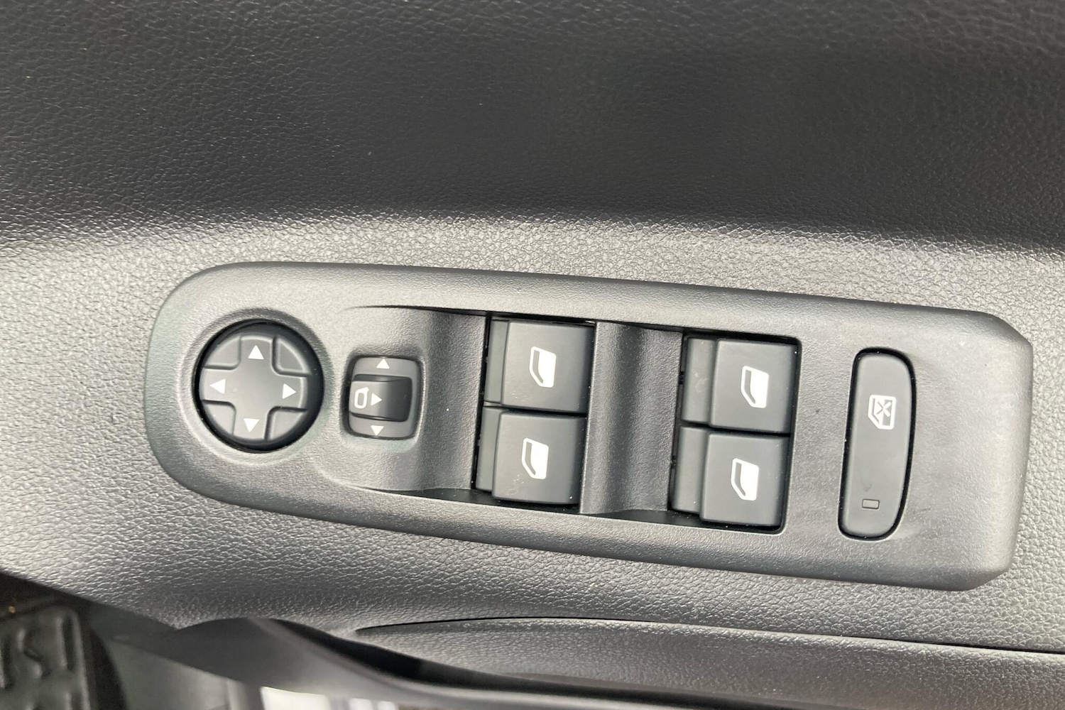 Used Vauxhall Combo Life 2024 for sale - 76677644: Photo 24