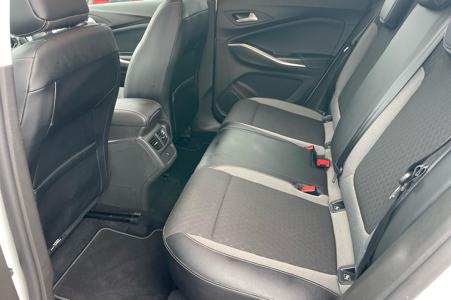 Used Vauxhall Grandland 2022 for sale - 76675057: Photo 14