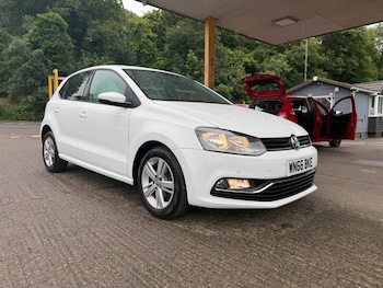 Used Volkswagen Polo 2016 for sale - 78941917: Photo