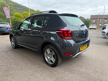 Used Dacia Sandero 2020 for sale - 79761952: Photo
