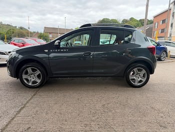 Used Dacia Sandero 2020 for sale - 79761952: Photo