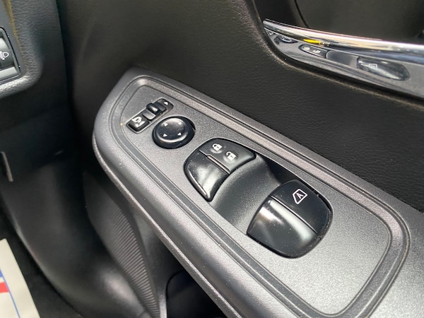 Used Nissan Micra 2018 for sale - 76032453: Photo 22