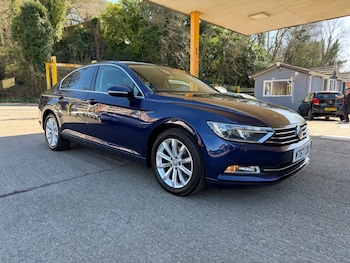 Used Volkswagen Passat 2017 for sale - 77804109: Photo