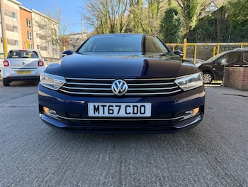 Used Volkswagen Passat 2017 for sale - 77804109: Photo