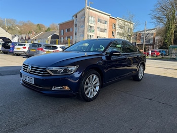 Used Volkswagen Passat 2017 for sale - 77804109: Photo