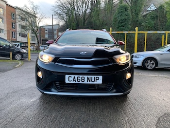 Used Kia Stonic 2018 for sale - 77175185: Photo