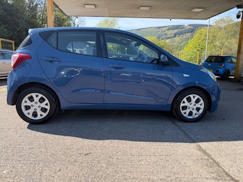 Used Hyundai i10 2015 for sale - 78199260: Photo