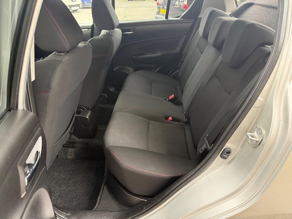 Used Suzuki Swift 2014 for sale - 76226380: Photo 13