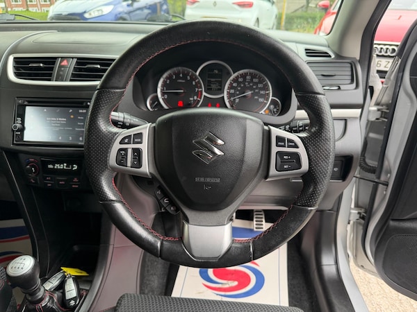 Used Suzuki Swift 2014 for sale - 76226380: Photo 16