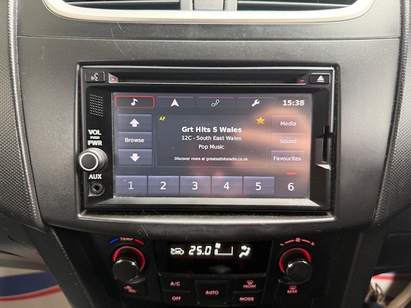 Used Suzuki Swift 2014 for sale - 76226380: Photo 17