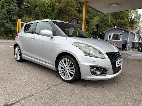 Used Suzuki Swift 2014 for sale - 76226380: Photo 1