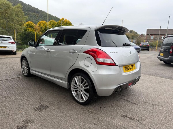 Used Suzuki Swift 2014 for sale - 76226380: Photo 8