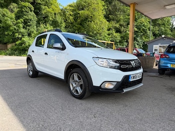 Used Dacia Sandero 2017 for sale - 78412074: Photo