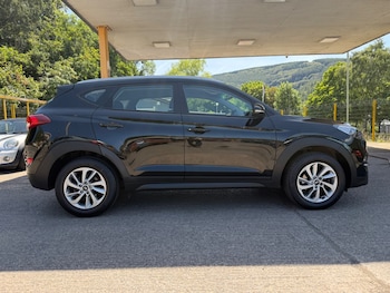 Used Hyundai TUCSON 2017 for sale - 79021301: Photo