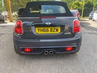 Used MINI Convertible 2016 for sale - 75578405: Photo 5
