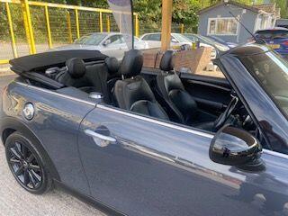 Used MINI Convertible 2016 for sale - 75578405: Photo 9