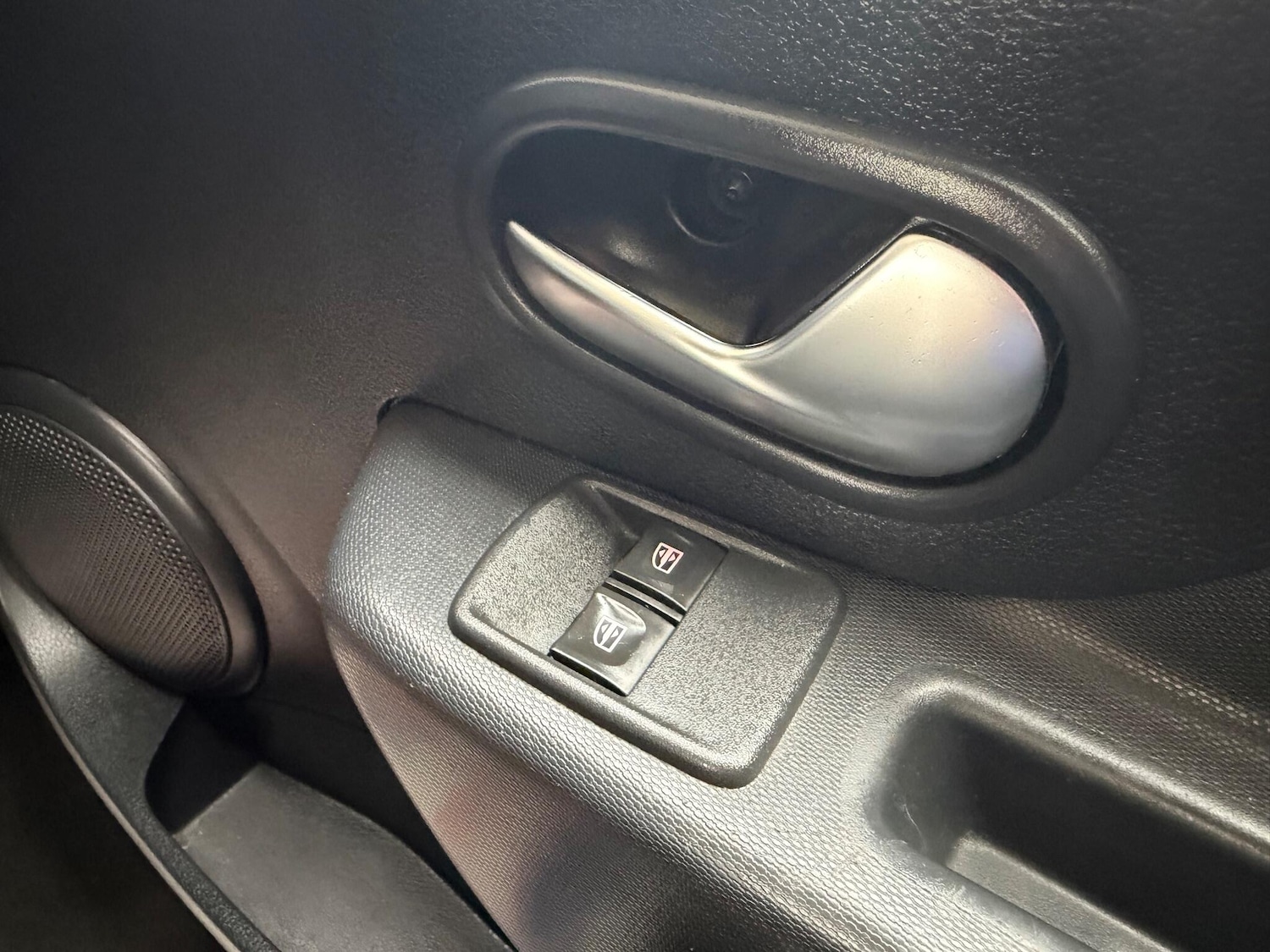 Used Dacia Sandero Stepway 2017 for sale - 76260316: Photo 18